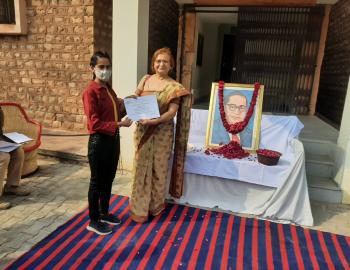 Participants of Essay Competition being awarded Certificates on Mahaparinirwan Diwas of Dr.BR Ambedkar on 6th December 2021